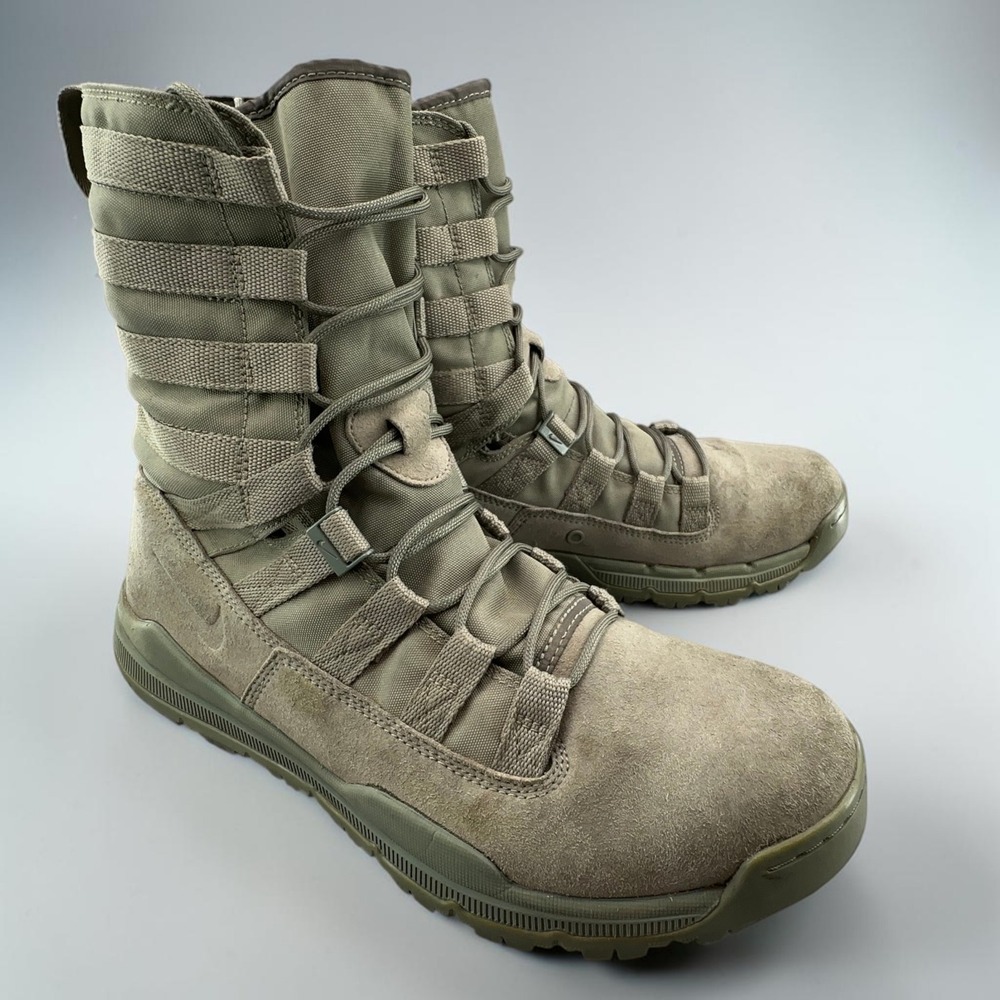 Nike SFB Gen 2 8 Tactical Combat Boots Mens 10.5 Sage Green 922474-200 Military